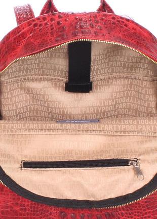 Рюкзак женский кожаный poolparty mini красный с тиснением под крокодила4 фото