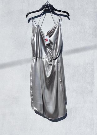 Новое элегантное серебристое платье h&m