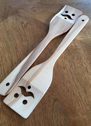 Дерев'яна лопатка для кухні