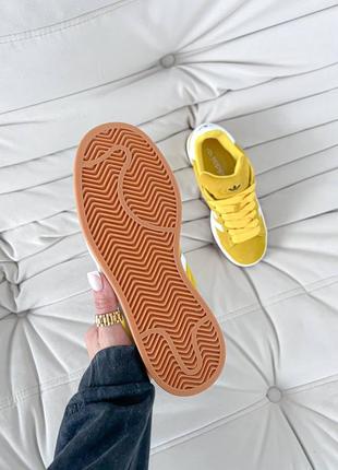 Замшевые кроссовки adidas campus yellow4 фото