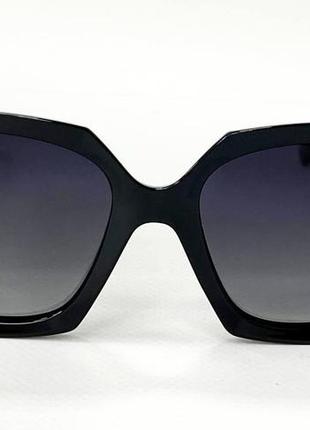 Очки солнцезащитные женские квадратные в пластиковой оправе с тоненькими дужками градиентная тонировка2 фото