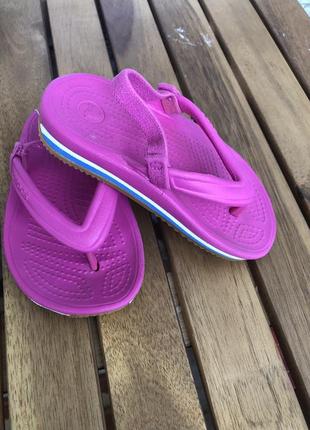 Crocs шльопанці сандалі крокс