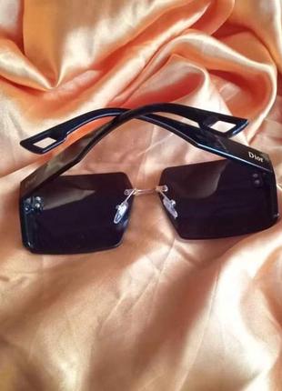 Солнцезащитные очки квадратные dior3 фото