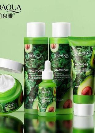 Подарунковий набір з авокадо та ментолом bioaqua avocado six-piece set