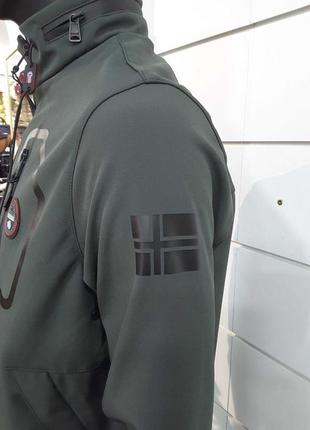 Мужская демисезонная брендовая куртка ветровка2 фото