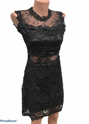 Платье с прозрачной спинкой чёрного цвета, нарядное кружевное платье, платье чёрное приталенное, черное платье