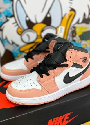 Кросівки nike jordan  1 retro high patent pink quartz кроссовки