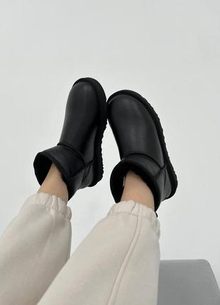 Демисезон ugg mini black premiun leather10 фото