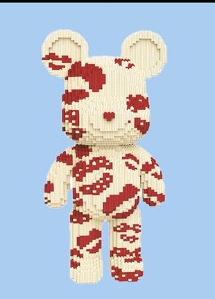 Конструктор у вигляді ведмедика bearbrick