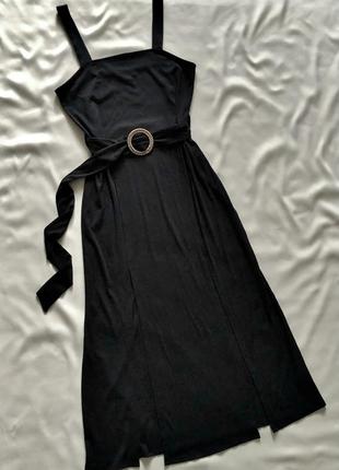 Чорний трикотажний сарафан з розрізами.1 фото