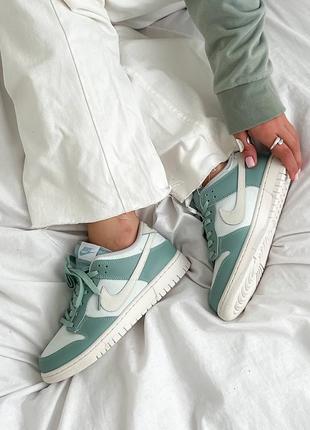 Женские кроссовки nike sb dunk low disrupt 2 green white / найк сб данк дисрапт 2 низкие зеленые с б