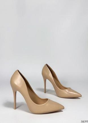 Туфли лодочки на высоком каблуке