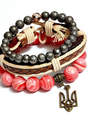 Браслет, натуральный камень: сардоникс, ювелирный сплав, покрытие родий, кожа.