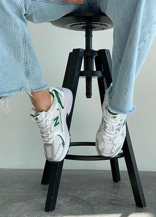 Жіночі кросівки new balance