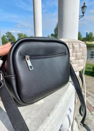 Черная - стильная качественная стеганная кросс-боди сумочка на молнии (луцк, 742)3 фото
