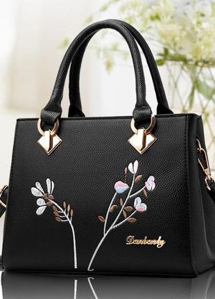 Модная женская сумка мини сумочка  с цветочками