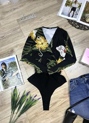 Quiz красивий боді на запах і квітковий принт 😍