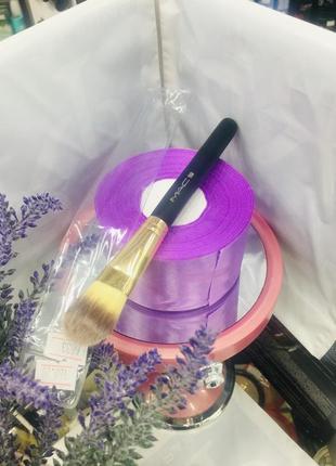 Mac 190 foundation brush кисть для тональних основ1 фото