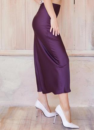 Актуальная шелковая юбка миди бельевая юбка из шелка демисезонная юбка в бельевом стиле3 фото