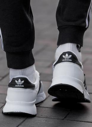 Мужские замшевые, белые с черным, стильные кроссовки adidas retropy f2. от 40 до 44 гг. 0836 ал деми6 фото