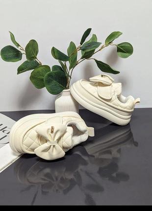 Кроссовки для девочек белые с бантом от jong golf 2