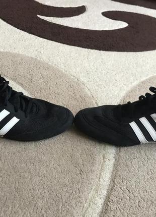 Продам взуття для боксу adidas