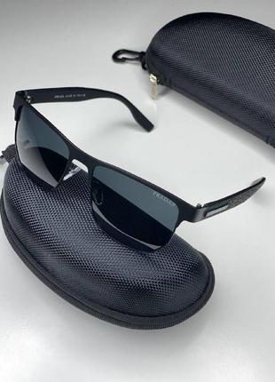 Солнцезащитные очки prada polarized1 фото