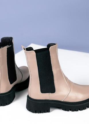 Жіночі зимові черевики челсі колір капучіно4 фото