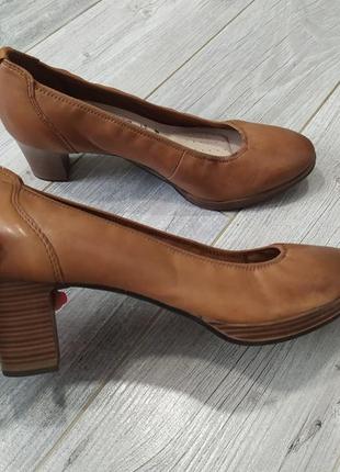 Женские туфлі 39 розмір tamaris original