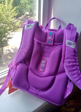 Каркасний рюкзак з ортопедичною спинкою для дівчинки2 фото
