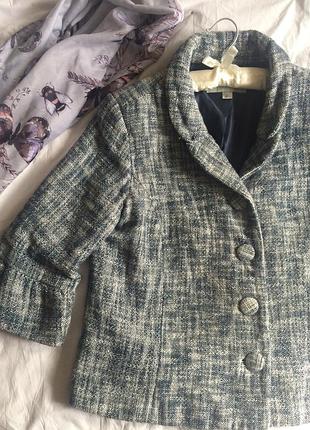 Потрясающий пиджачек на l-xl