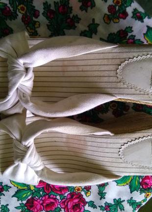 Шльопки еспадрілле,білі(через бавовна,підошва льон)38роз.ціна120грн