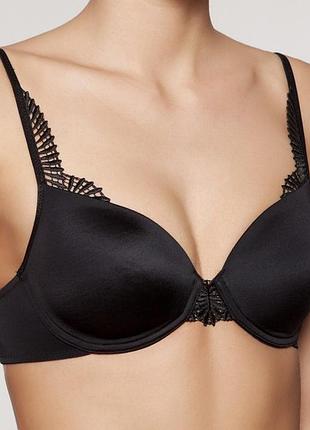 75с/80в чорний бюстгальтер безшовний гладкий triumph true curves forever