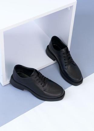 Женские черные кожаные туфли со шнурком3 фото