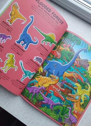 Книжки англійською для дітей віммельбух where's the dinosaur? пошук персонажів книги англ4 фото