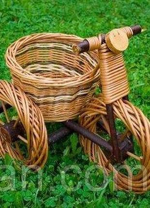 Велосипед кашпо для сада (плетений из лозы). подставка для цветов код/артикул 186 366-2-вело-343 фото
