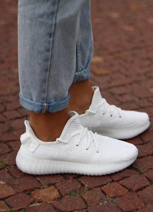 Adidas yeezy boost 350 v2 white полностью белые кроссовки адидас из текстиля (36-44)💜1 фото