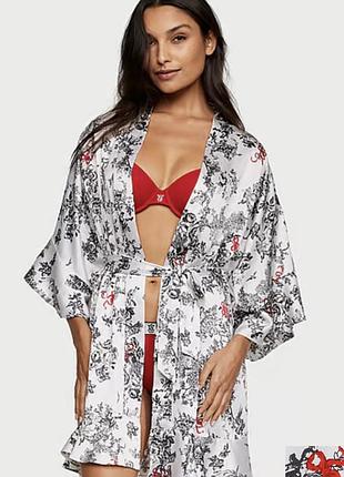 В наявності халат victoria’s secret оригінал