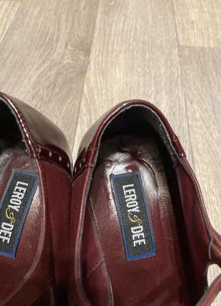 Женские  туфли на каблуке бордового цвета мери джей3 фото