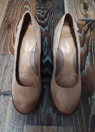 Кожаные туфли  clarks