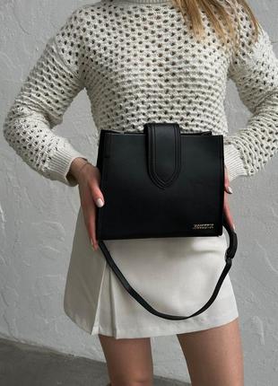 Жіноча шкіряна сумка у стилі jacquemus в комплекті два ремінця8 фото