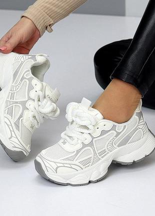 Круті міксові дихаючі білі дизайнерські кросівки у стилі спорт шик 20668
