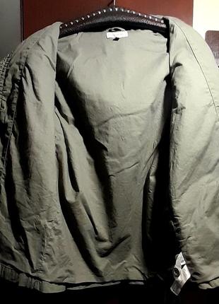 Демисезонная куртка, ветровка типа китель с капюшоном.5 фото