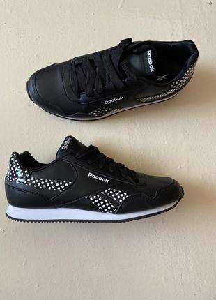 Reebok кросівки