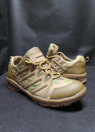 Військові чоловічі кросівки lowa armos камуфляж,мультікам,піксельні бежеві,пісочні,весна,літо,осінь