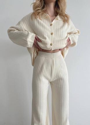 Женский оверсайз молочный костюм комплект кофты с широкими брюками вязкая (70% akrilik, 30% cotton)6 фото