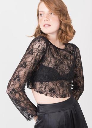 Чорний мереживний кроп топ з ліфом bsl by asos