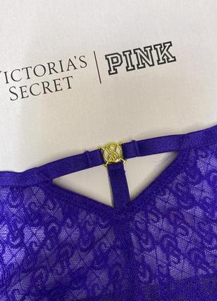 Трусики бикини victoria's secret кружевные фиолетовые с лого vs коллекция very sexi виктория сикрет7 фото