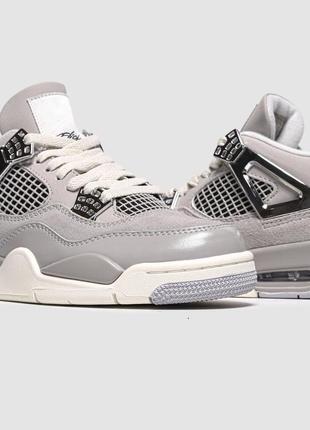 Демисезонные серые женские кроссовки air jordan 4 жіночі сірі кросівки nike jordan 46 фото