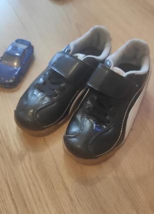 Кросівки puma